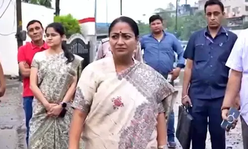 Things wont work like this: Delhi CM slams officials during visit to waterlogged Majnu Ka Tila