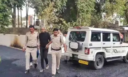 Fake doctor posing as US cardiologist N John Camm presented in Chhattisgarh court