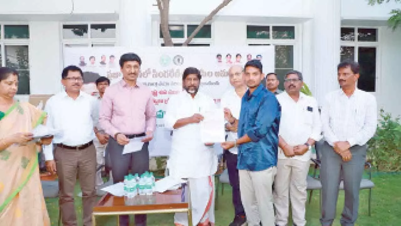 Providing Jobs To Unemployed Our Top Priority: Dy CM Bhatti Providing Jobs To Unemployed Our Top Priority: Dy CM Bhatti