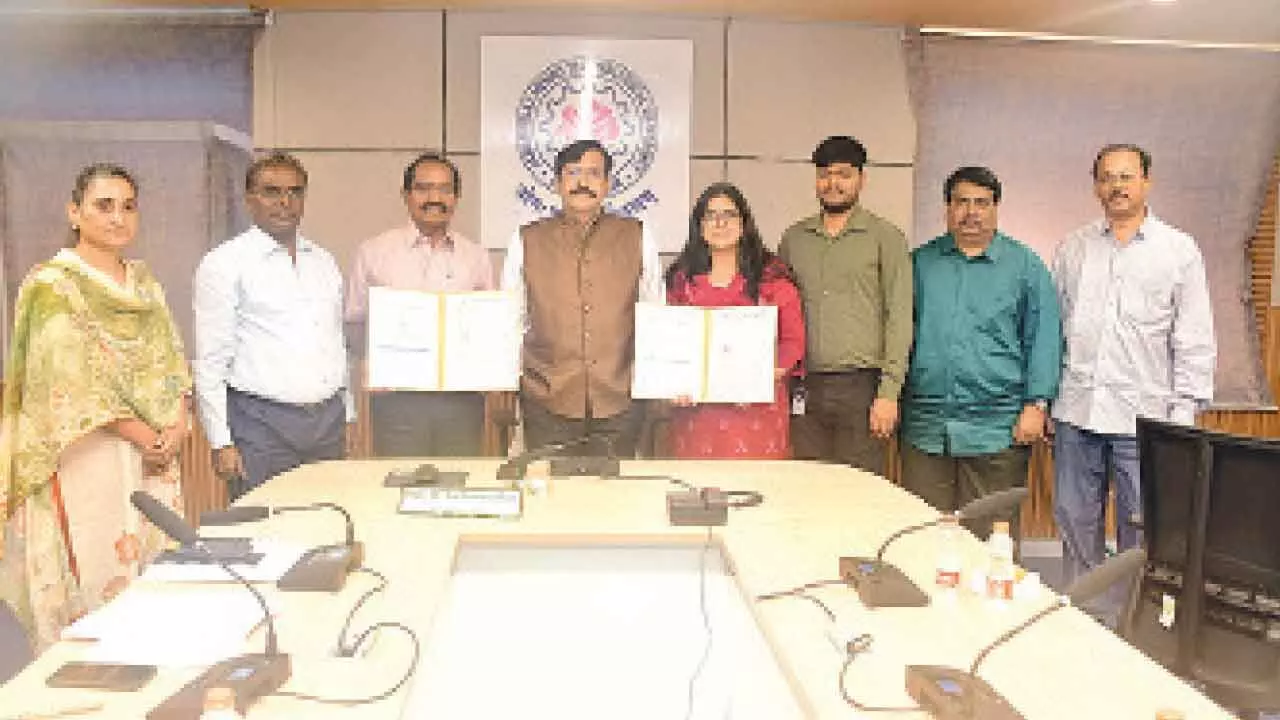 JNTUA and Smart Bridge ink MoU to boost students’ skills