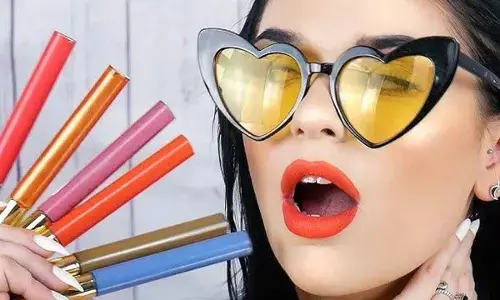 Must-have lipstick shades to heat up your look this summer