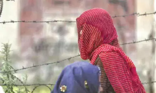 21 Pakistanis stuck at Wagah allowed to cross