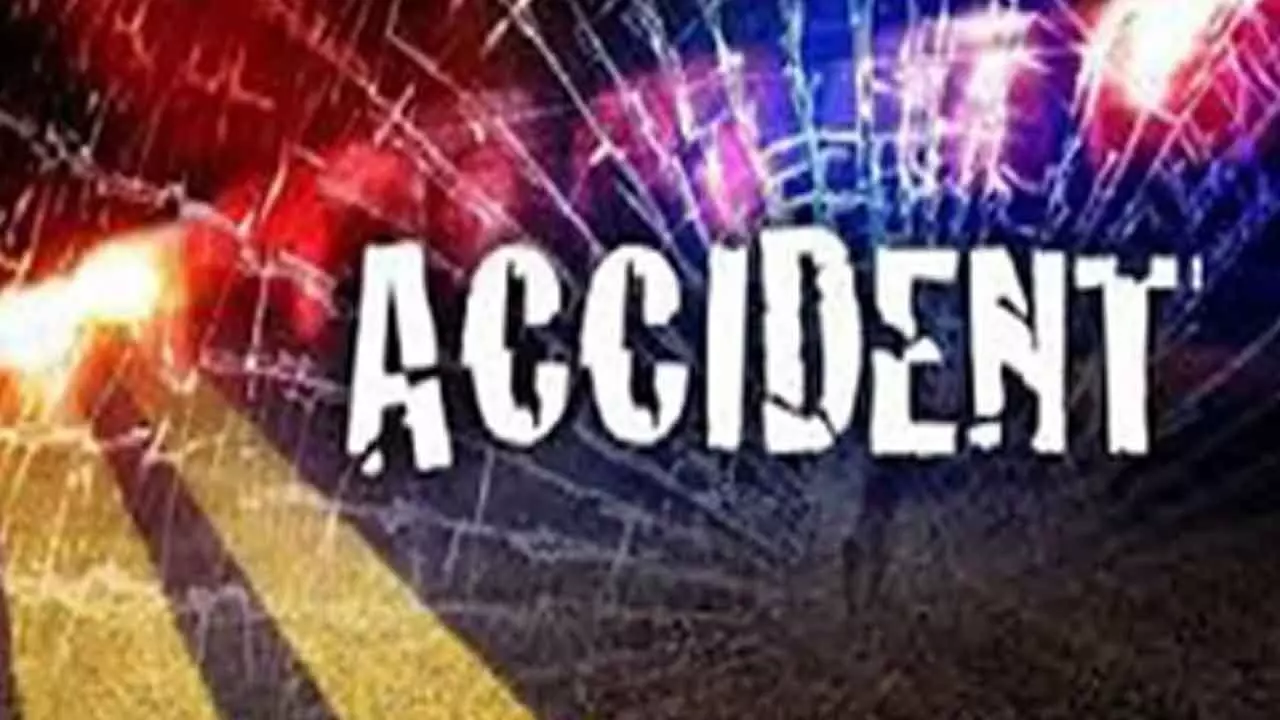3 of family die in accident