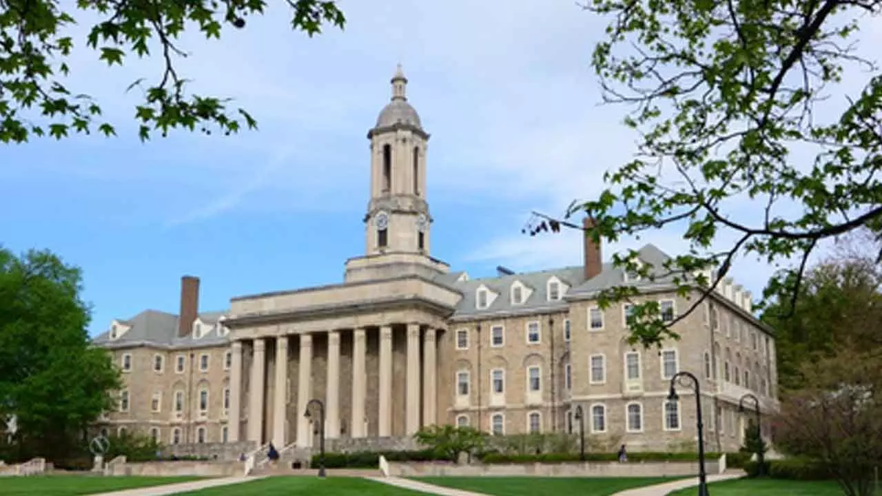 Scientists create hair-like electrode to monitor brain’s electrical activity Scientists create hair-like electrode to monitor brain’s electrical activity