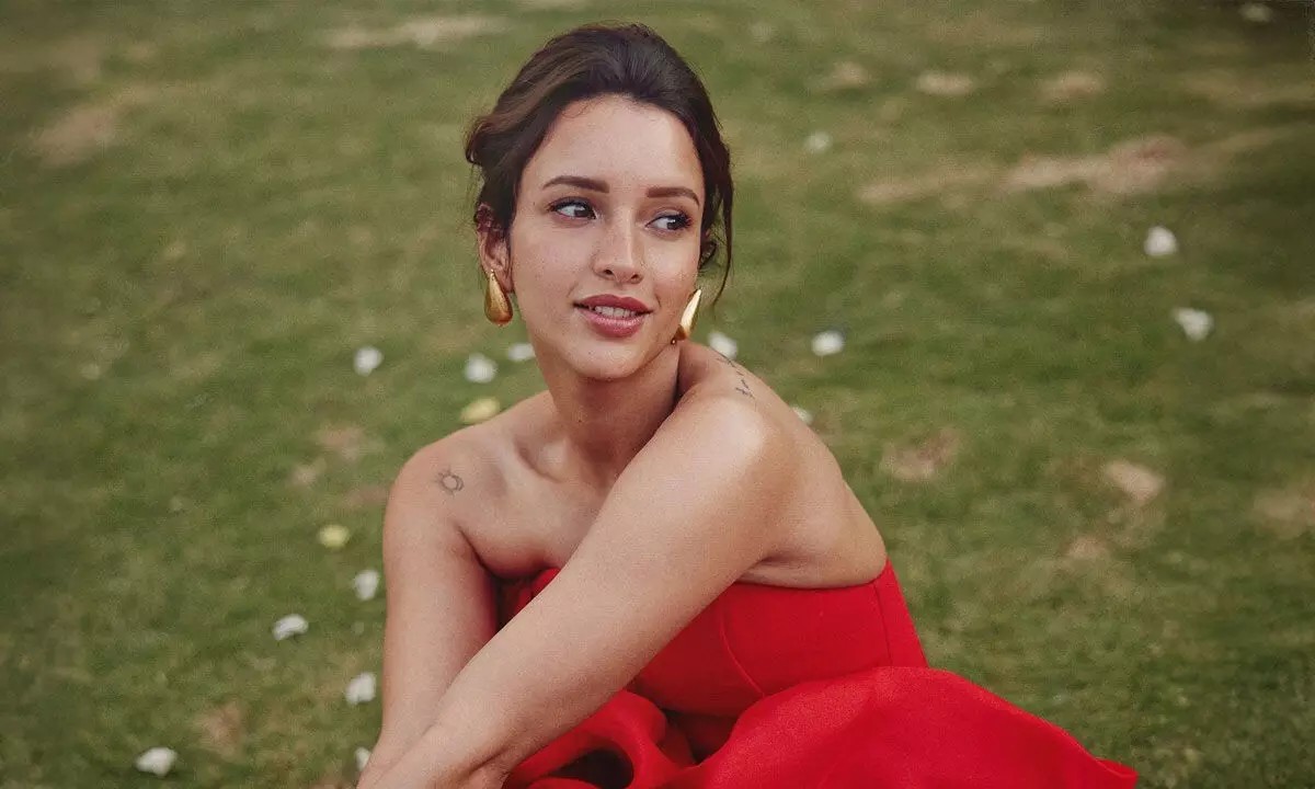 Triptii Dimri teases new shoot, clears air on ‘Arjun Ustara’ Triptii Dimri teases new shoot, clears air on ‘Arjun Ustara’