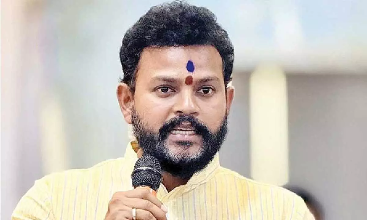 Flight services between Vizag and Vijayawada from June 1: Ram Mohan Naidu Flight services between Vizag and Vijayawada from June 1: Ram Mohan Naidu