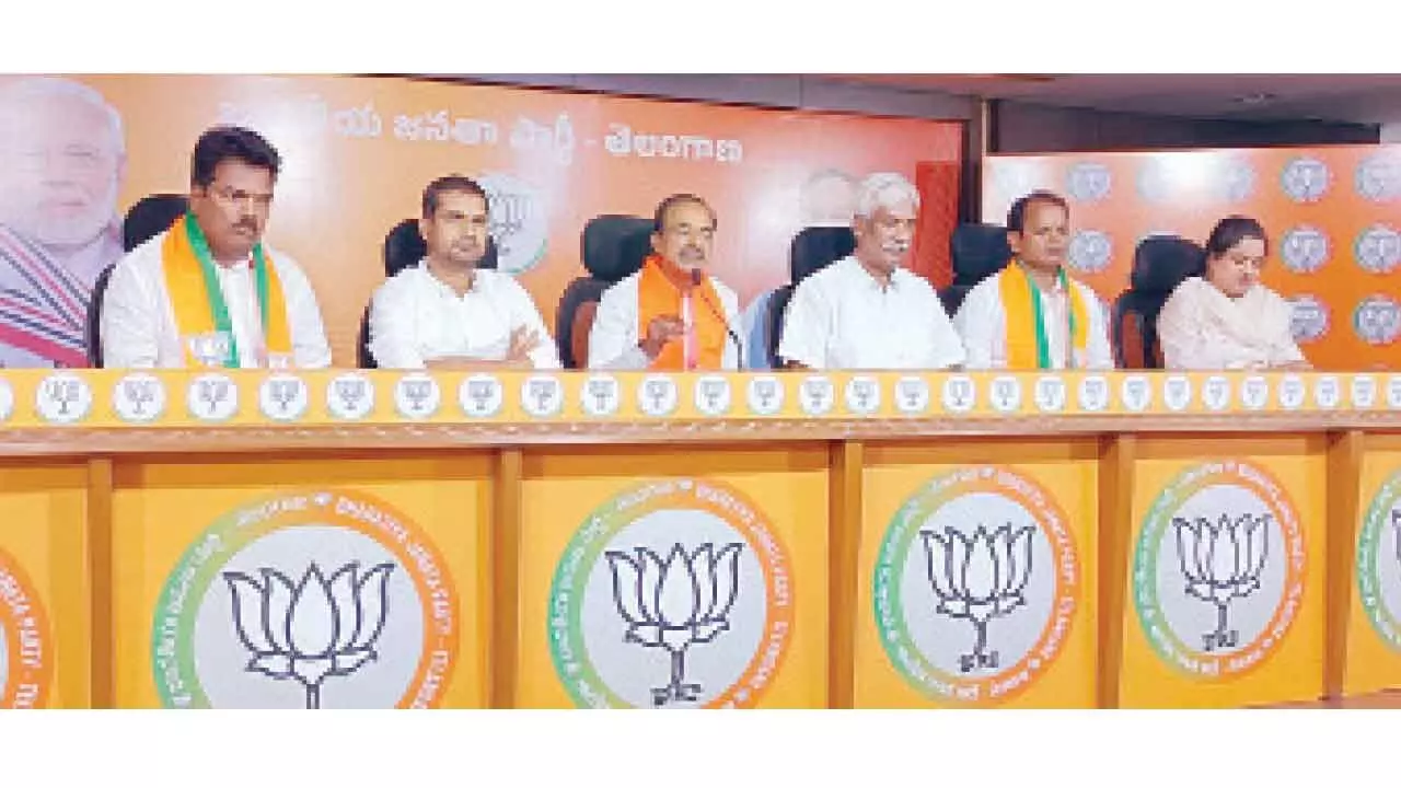 Eatala fires failure salvo against Cong govt in TG Eatala fires failure salvo against Cong govt in TG