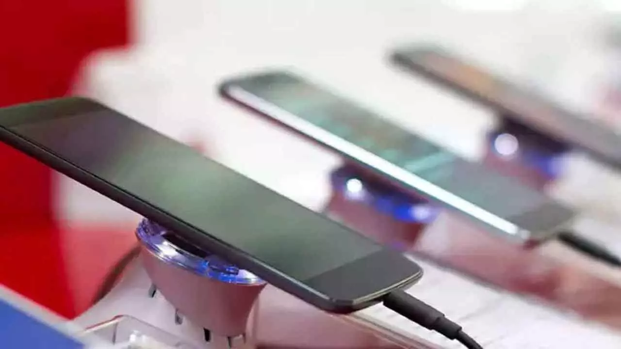 Telangana State CID Ranked First in Mobile Phone Recovery in India