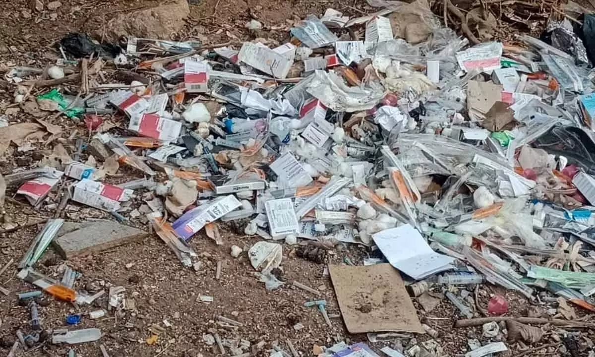 Bio-Medical Waste Violation Triggers Surprise Inspections on Private Health Facilities in Gadwal Bio-Medical Waste Violation Triggers Surprise Inspections on Private Health Facilities in Gadwal