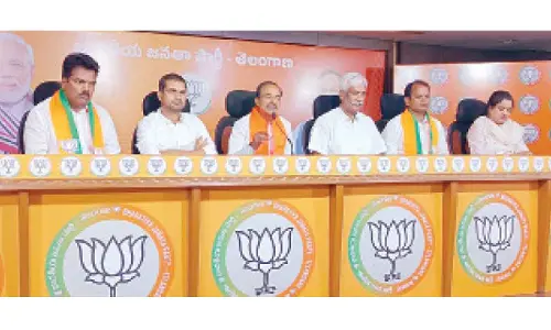 Eatala fires failure salvo against Cong govt in TG