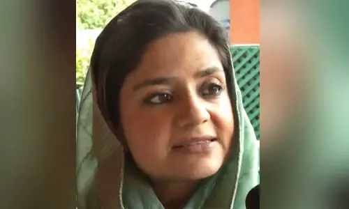 Backing tough diplomatic measures, Iltija Mufti seeks relief for Pak women living in Kashmir for decades