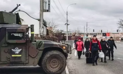 Russia says will retaliate if Ukraine violates Victory Day ceasefire