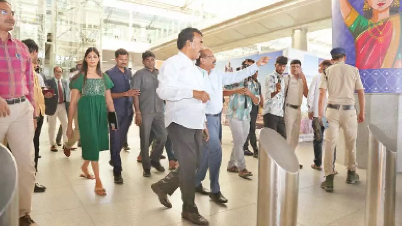 Welcome beauty pageant guests with a touch of tradition: Jupally