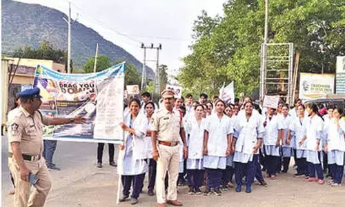 Anti-drug rally by MIMS medicos