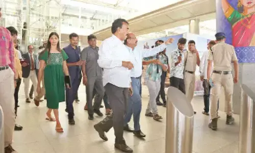 Welcome beauty pageant guests with a touch of tradition: Jupally