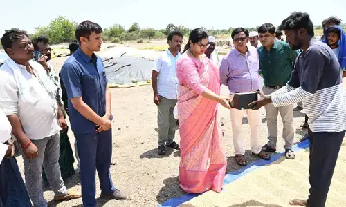 Mismanagement at paddy purchase centre irks Collector Abhilasha Abhinav