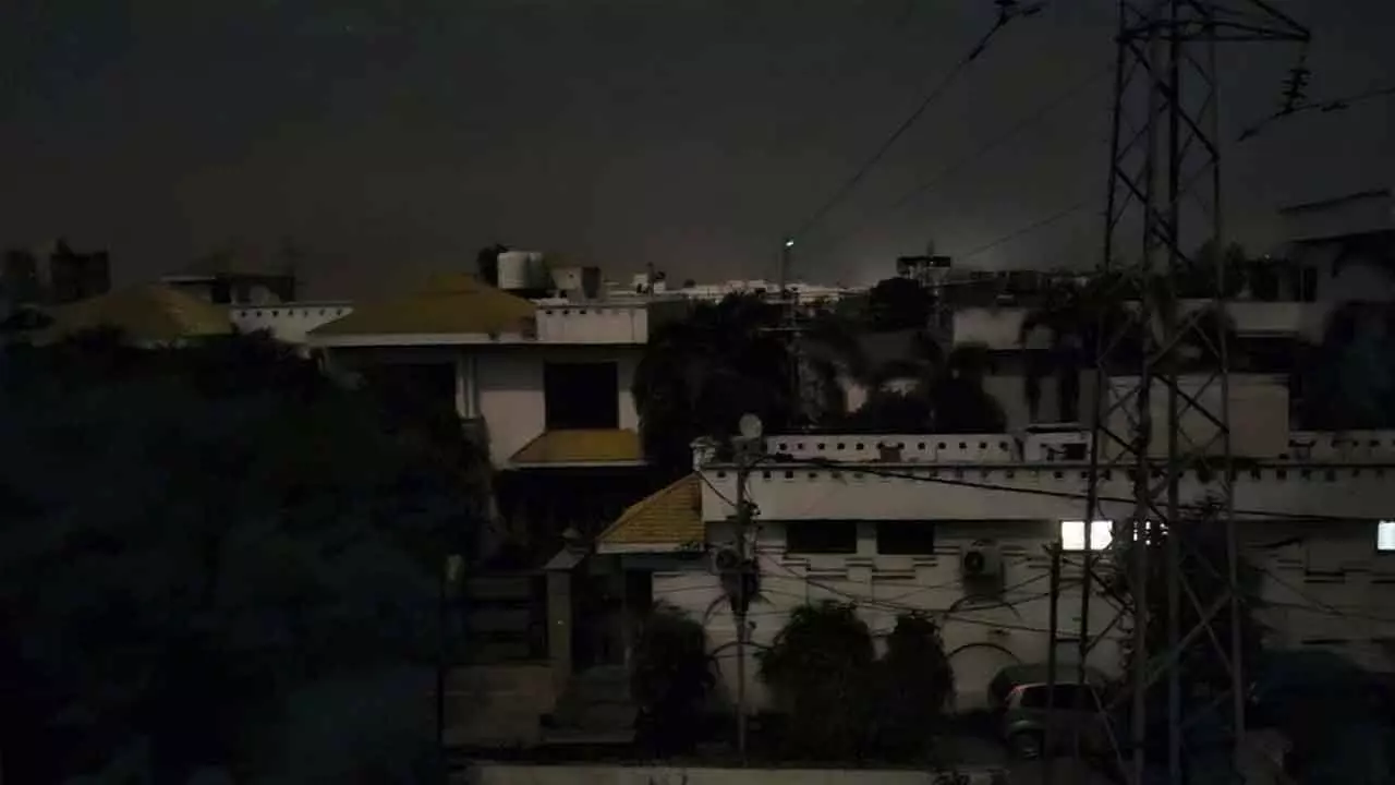 Complete blackout in Jammu district Complete blackout in Jammu district