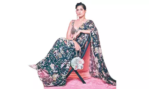 Kubbra Sait celebrates Mother’s Day with her mom in the ‘most creative and exciting’ way