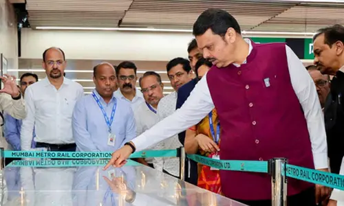 CM Fadnavis flags off Mumbai Metro from BKC to Acharya Atre Chowk