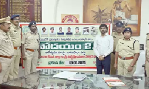 Nellore declared as 0% country-made liquor dist