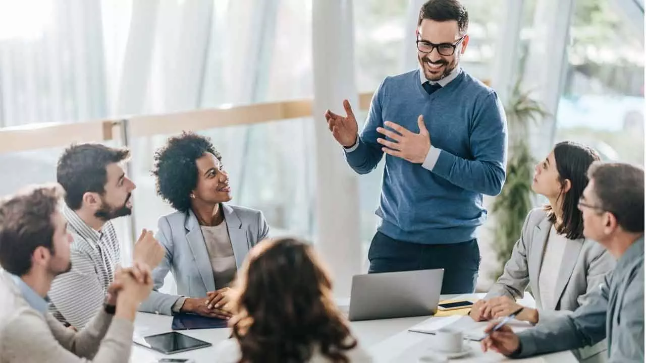 Build a better network: The four-step strategy to transform your connections Build a better network: The four-step strategy to transform your connections