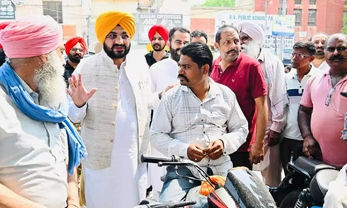 Punjab ministers assess preparedness in forward areas Punjab ministers assess preparedness in forward areas