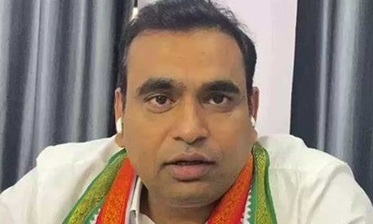 Kavitha should avoid politicising Miss World carnival, says Cong MP Kavitha should avoid politicising Miss World carnival, says Cong MP