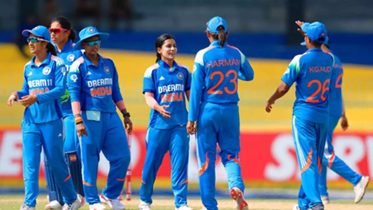 Smriti, Amanjot, Sneh help India clinch ODI tri-series beating SL by 97 runs Smriti, Amanjot, Sneh help India clinch ODI tri-series beating SL by 97 runs