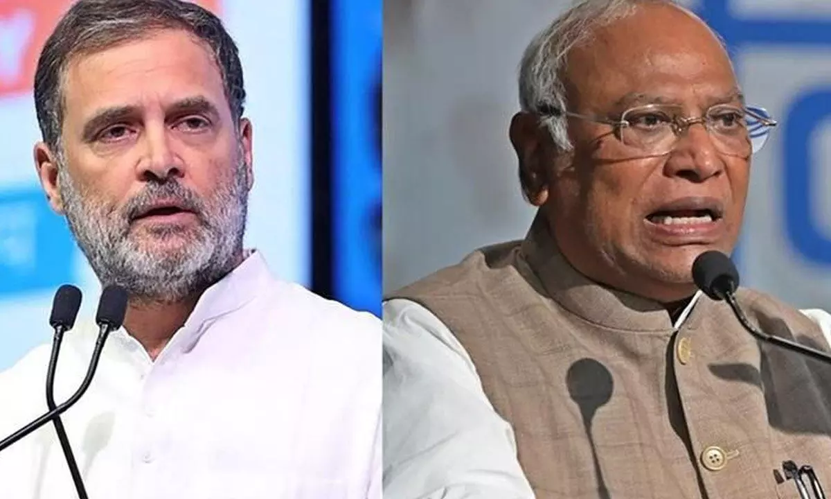 Rahul, Kharge write to PM, seek special Parl session Rahul, Kharge write to PM, seek special Parl session