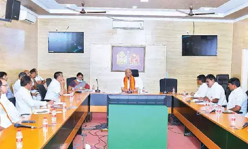 Srisailam temple authorities asked to enhance facilities for pilgrims