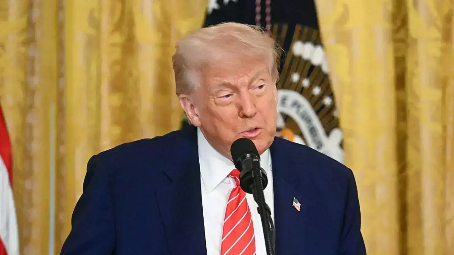 Trump to Sign Executive Order Aimed at Lowering U.S. Drug Prices by Matching Overseas Rates