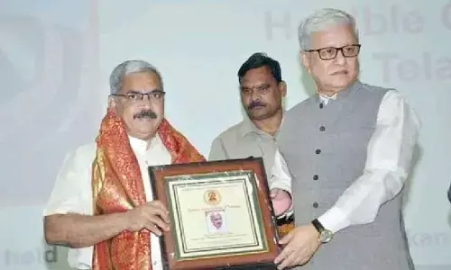 AU VC bags excellence award in science and technology