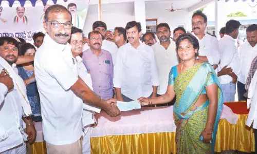 Ponguleti distributes KL cheques