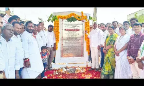 Station Ghanpur will undergo major transformation, promises Kadiyam