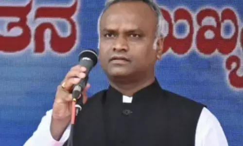 Karnataka Minister Priyank Kharge slams Centre’s foreign policy, BJP hits back