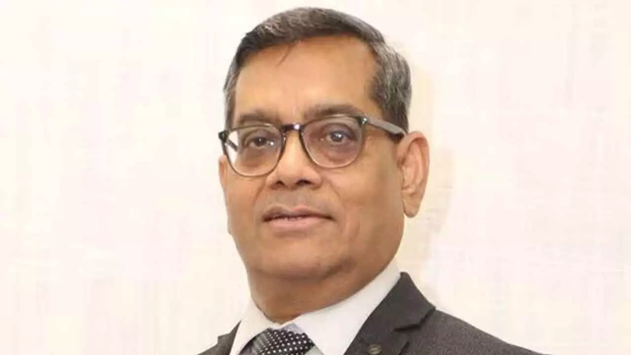 Centre sacks SECI chief Centre sacks SECI chief