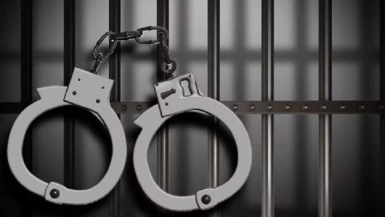 Secunderabad Prostitution Racket Busted: 3 Arrested, 2 Bangladeshi Girls Rescued Secunderabad Prostitution Racket Busted: 3 Arrested, 2 Bangladeshi Girls Rescued