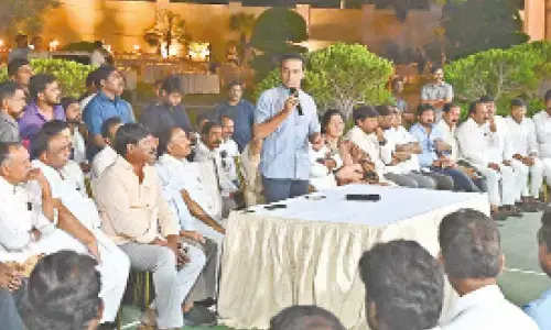 Time to rise against tyrannical rule of Congress in TG: KTR