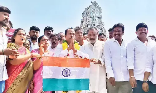 Tirupati MLA prays at Tiruttani temple for prime minister