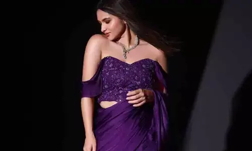 Kayadu Lohar sizzles in blue as she rides high on ‘Dragon’ success Kayadu Lohar sizzles in blue as she rides high on ‘Dragon’ success