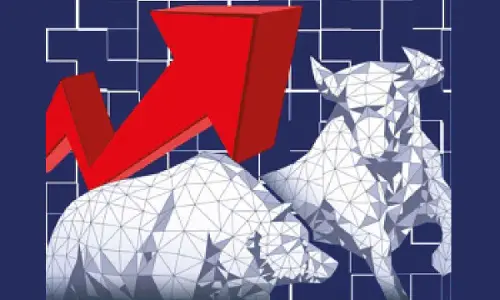 Rate cut hopes keep mkts in positive zone