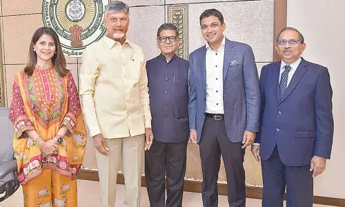 Jairaj Ispat team meets CM