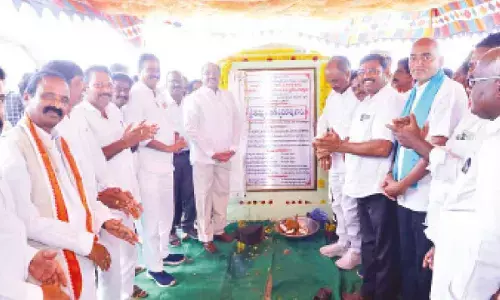 Minister stresses on quality of development works