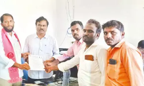 BRSV demands probe into allocation of Indiramma houses