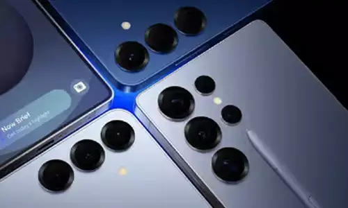 Samsung Galaxy S25 FE May Finally Fix Its Selfie Camera Problem with 12MP Upgrade