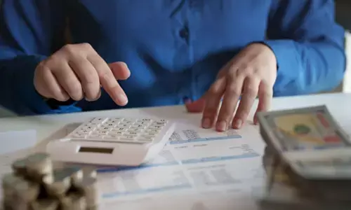 Why Borrowers Should Use a Personal Loan Calculator First