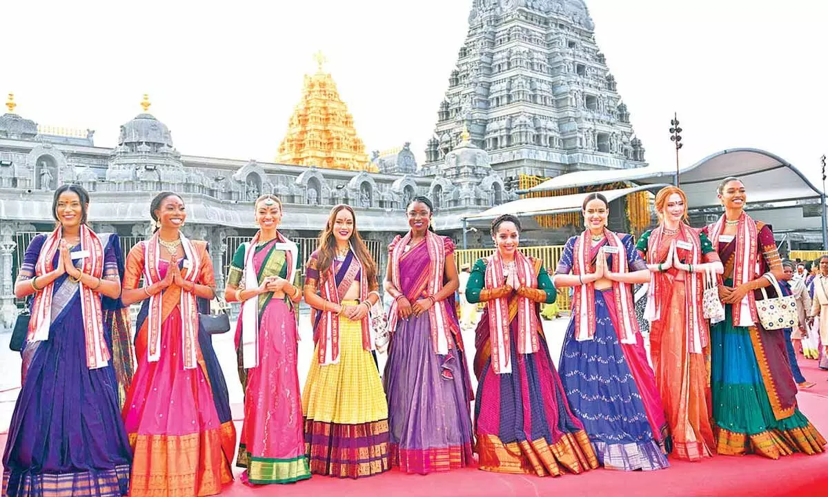 Caribbean beauty queens take spiritual sojourn to Ydgr’gutta Caribbean beauty queens take spiritual sojourn to Ydgr’gutta