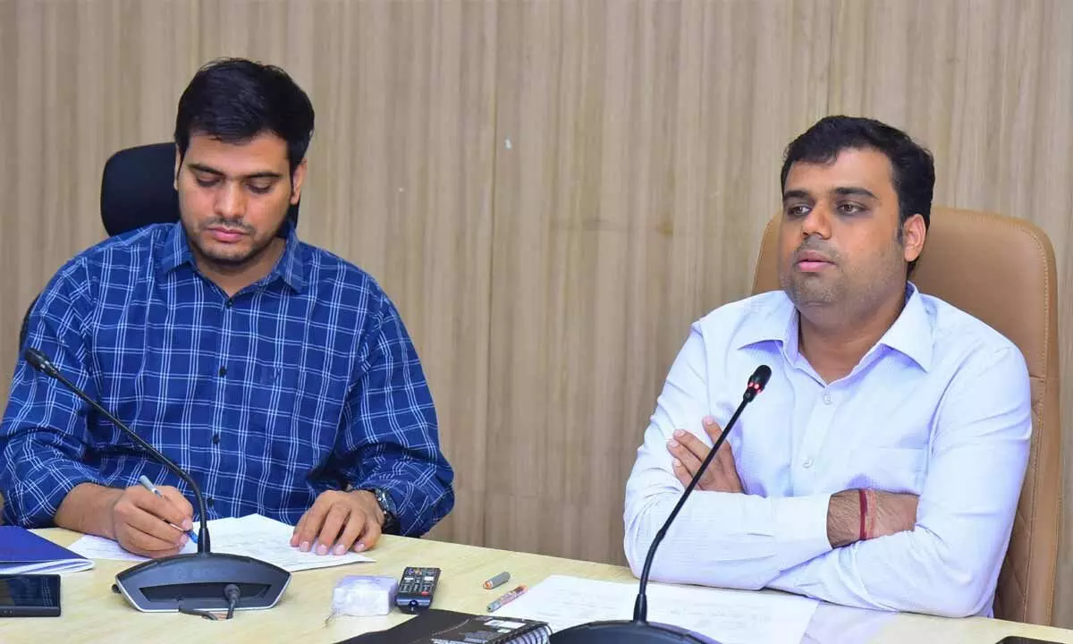 Officials told to accelerate land acquisition process