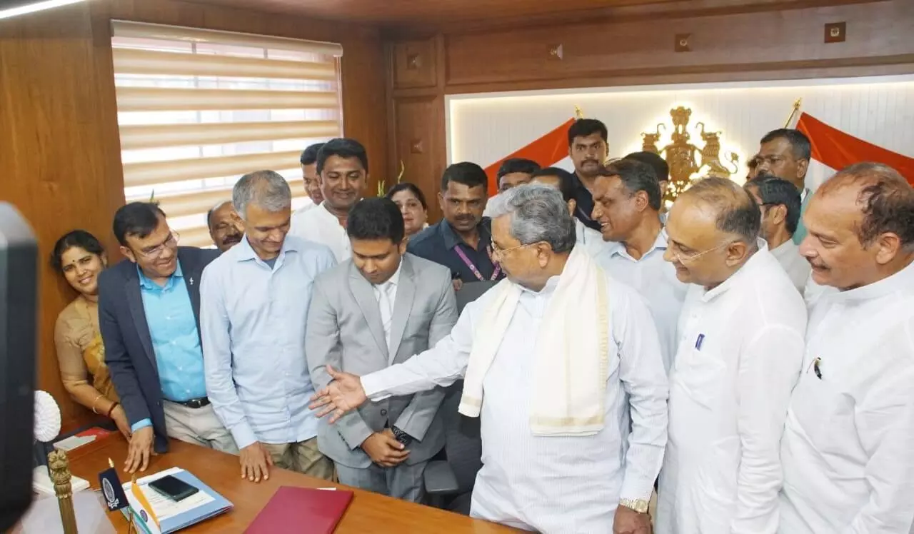 Siddaramaiah Inaugurates District Office Complex in Mangaluru, Calls for Communal Harmony and Equitable Development Siddaramaiah Inaugurates District Office Complex in Mangaluru, Calls for Communal Harmony and Equitable Development