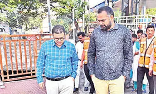 GHMC embarks on stormwater drain desilting ahead of monsoon